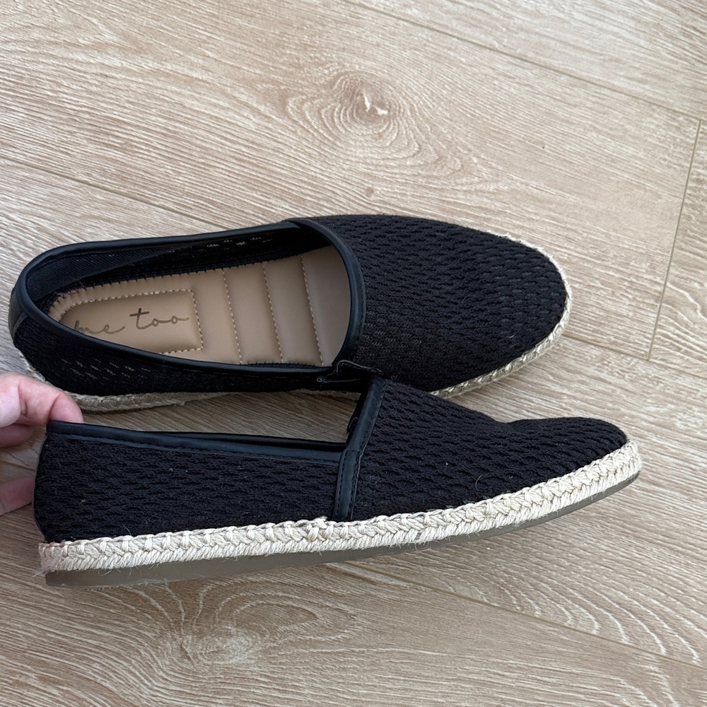 Me Too Black Espadrille Flats
